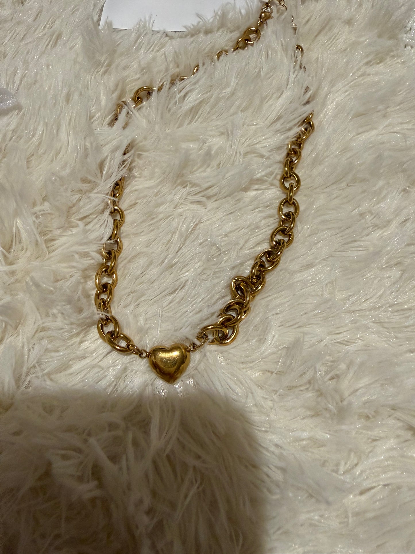 18K Gold Plated Minimalistic Heart Necklace